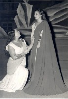 Elena Nicolai e Maria Callas 