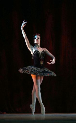 Madrid, Teatro Canal, 18 IX 2015 (Ballet Nacional de Cuba - Il lago dei cigni) 3
